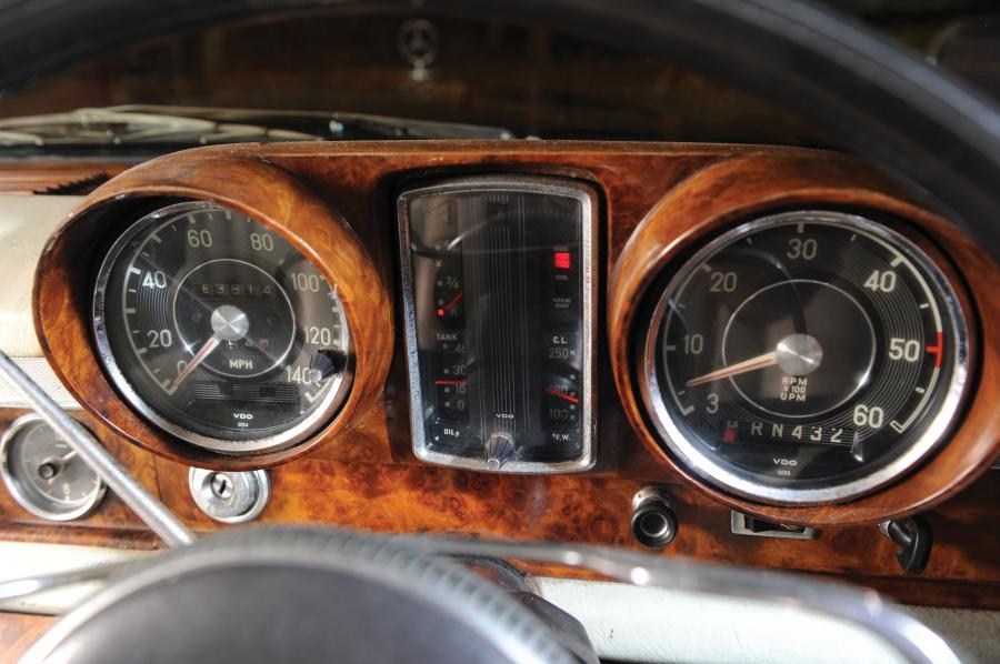  Mercedes-Benz 600 Saloon 1967 года  (фото 5 из 10)